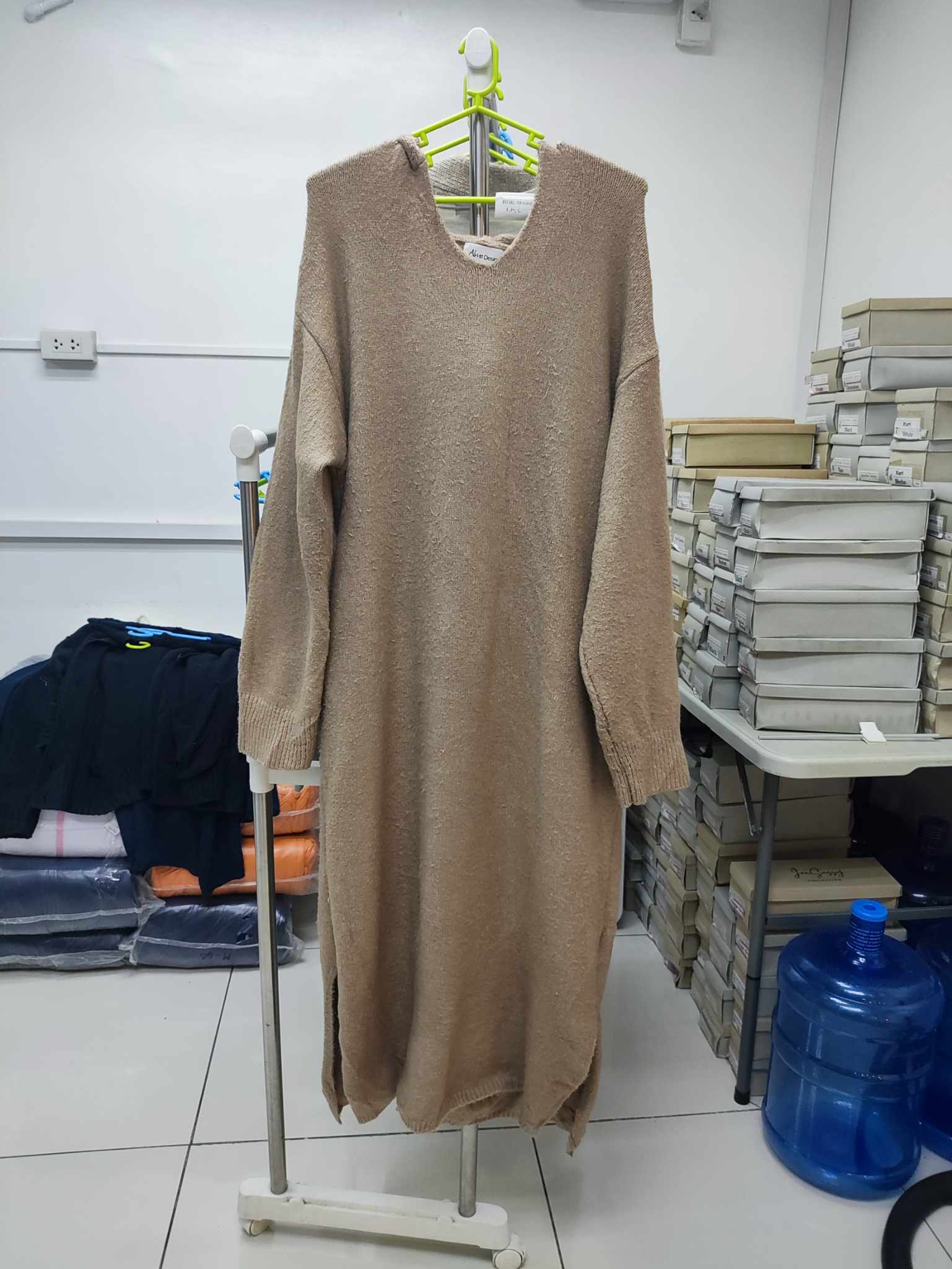 Preloved Pull over with Hoodie