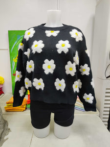 Preloved Pullover Color Black with Printed Flowers