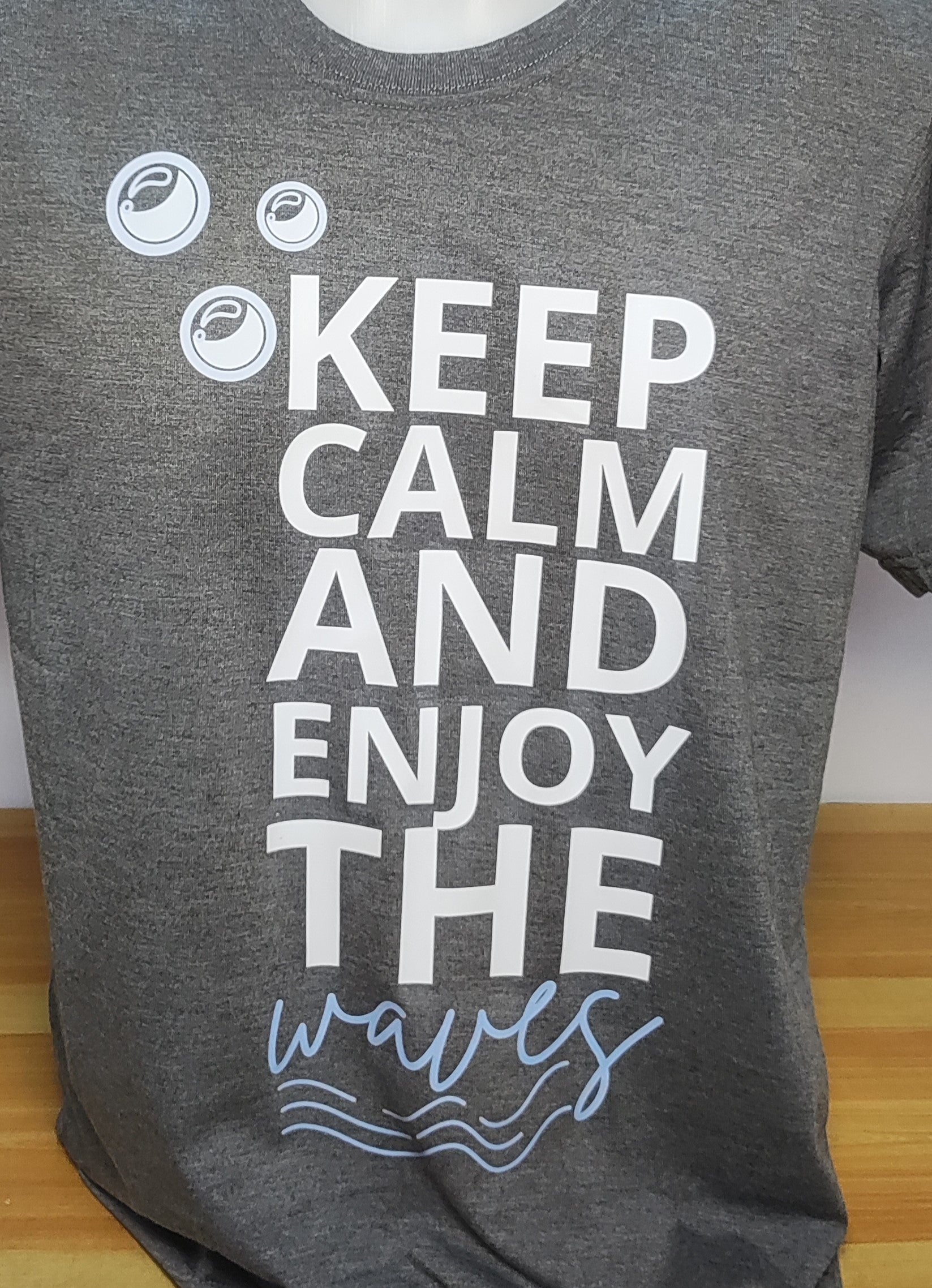 Keep Calm And Enjoy The Waves Graphic Cotton Tee (Large)