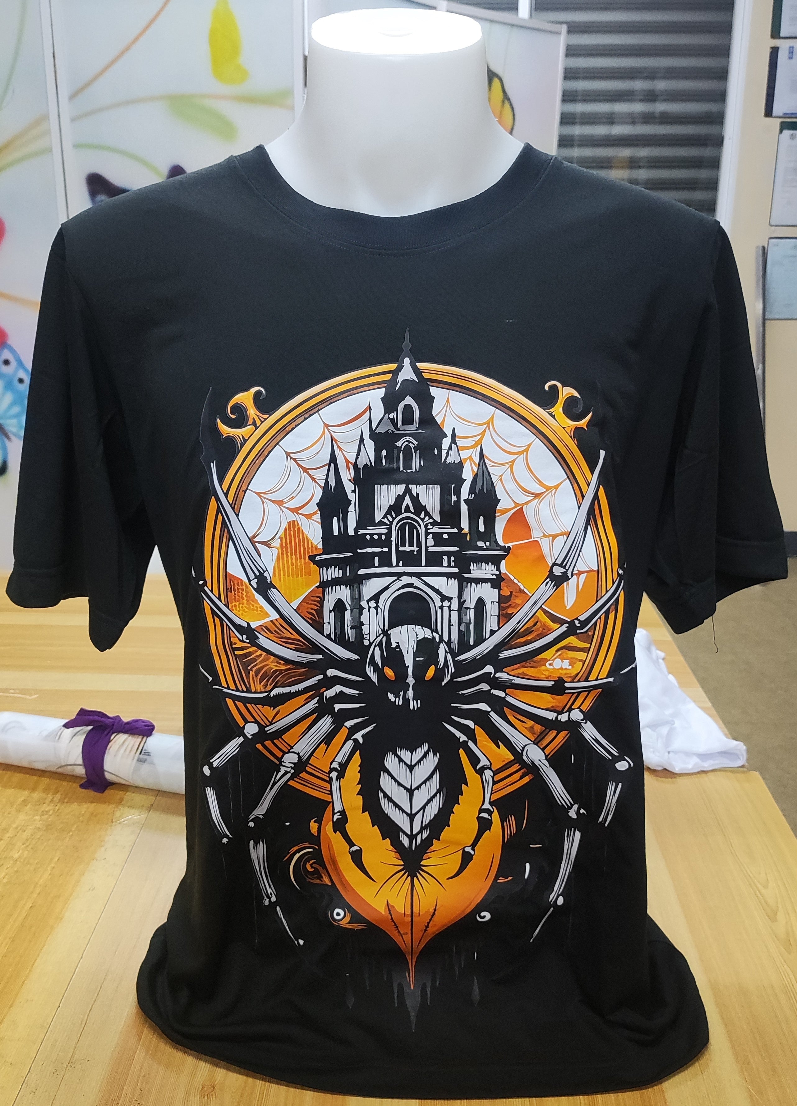 Spider Frights Graphic Cotton Tee (XL)