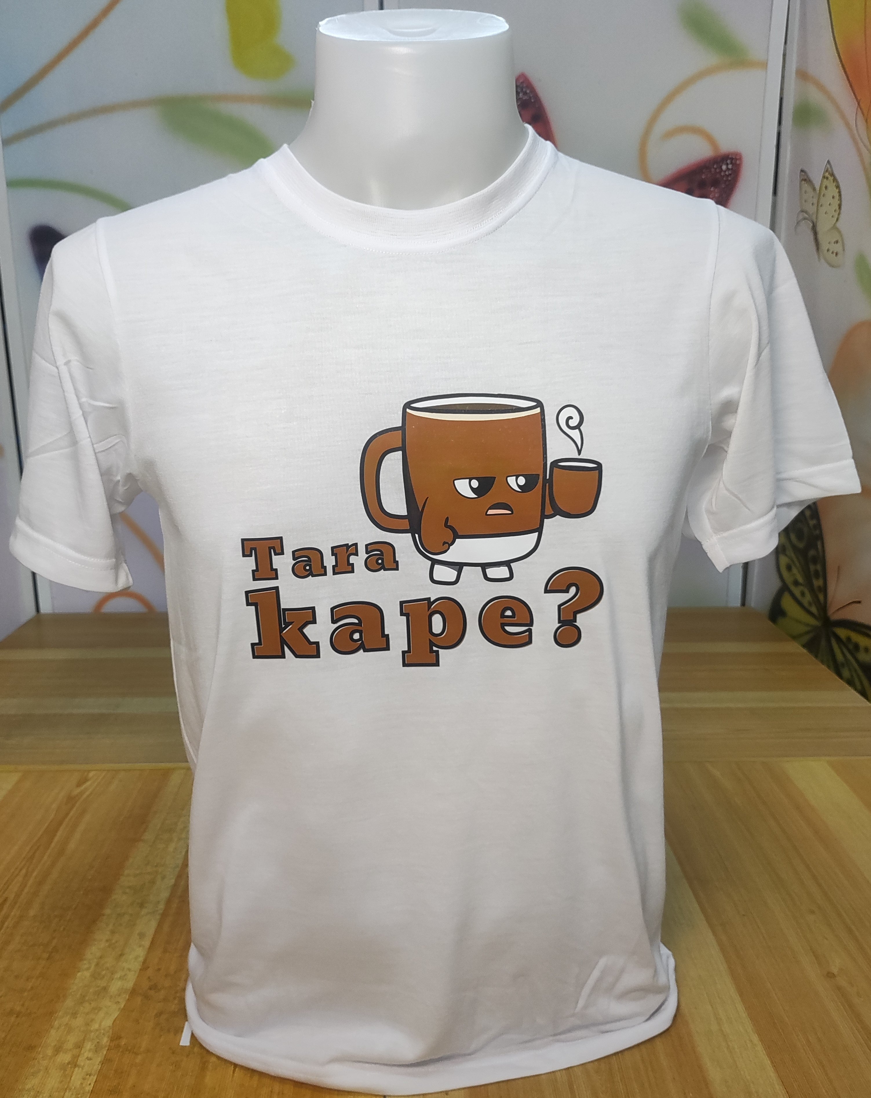 Tara Kape Graphic Cotton Tee (Small)