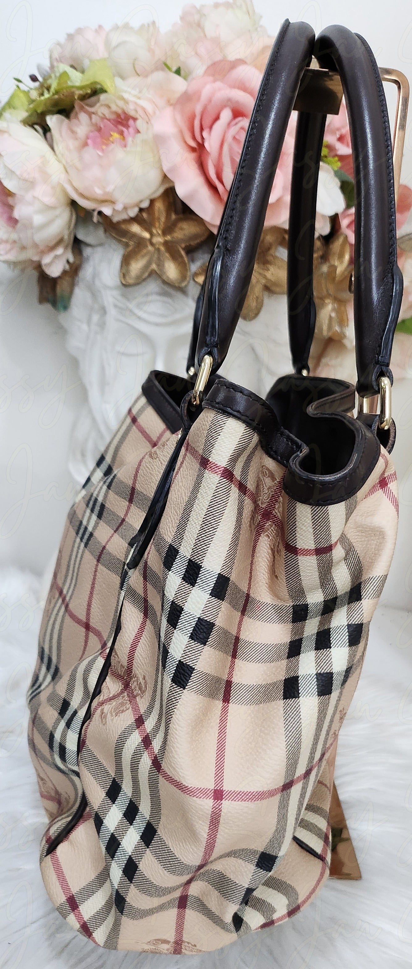 Burberry tote bags price online